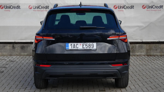 Škoda Karoq 2.0 TDI Ambition DSG na operativní leasing