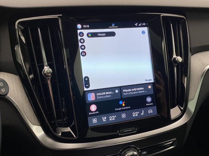 Volvo V60 B4 AUT BRIGHT PLUS na operativní leasing