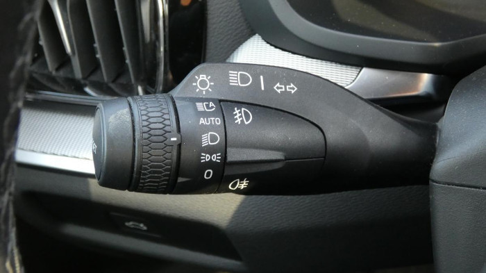 Volvo S60 B5 AWD Ultimate Dark na operativní leasing