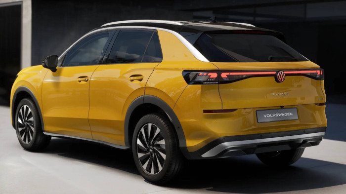 Volkswagen T-Roc Style 1,5 eTSI 85kW 7DSG na operativní leasing