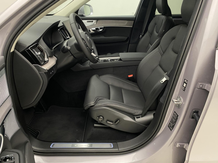 Volvo XC90 T8 AWD Plug-in BRIGHT ULTRA na operativní leasing