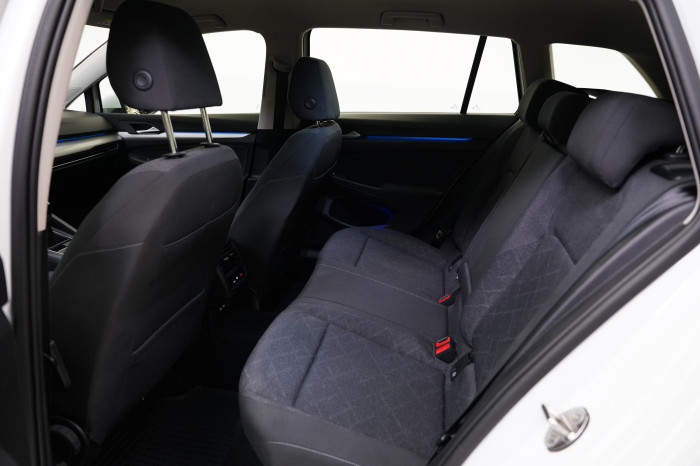 Volkswagen Golf 1.5 TSI 96 kW Life na operativní leasing