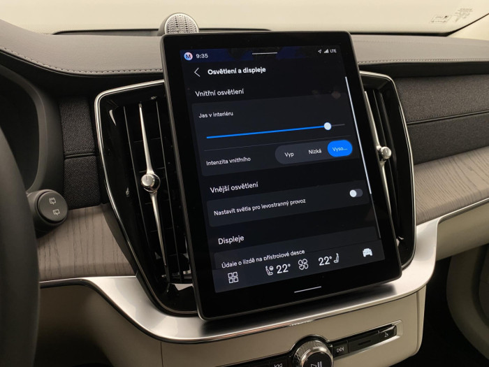Volvo XC90 B5 AWD AUT BRIGHT PLUS 7míst na operativní leasing