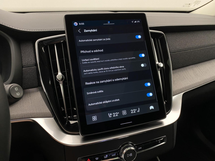Volvo XC90 B5 AWD AUT DARK PLUS 7míst na operativní leasing