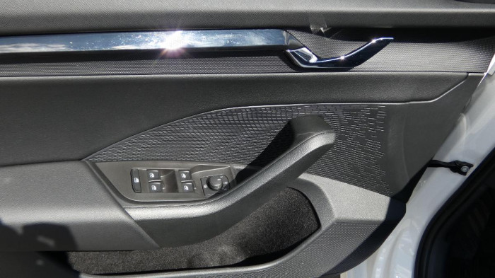 Škoda Octavia 2,0 TDI Ambition na operativní leasing