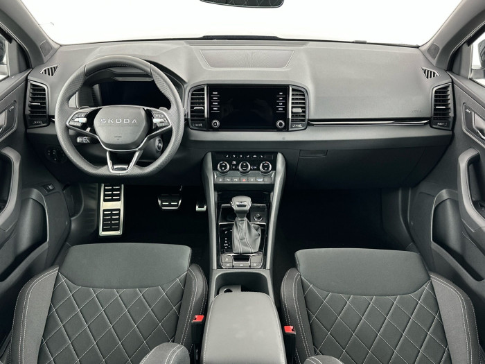 Škoda Karoq Sportline 1,5 TSI 110 kW DSG na operativní leasing
