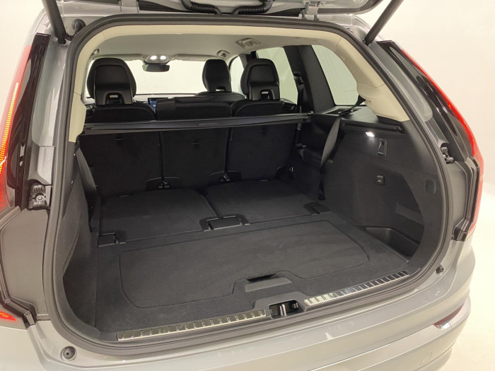Volvo XC90 B5 AWD AUT BRIGHT PLUS 7míst na operativní leasing