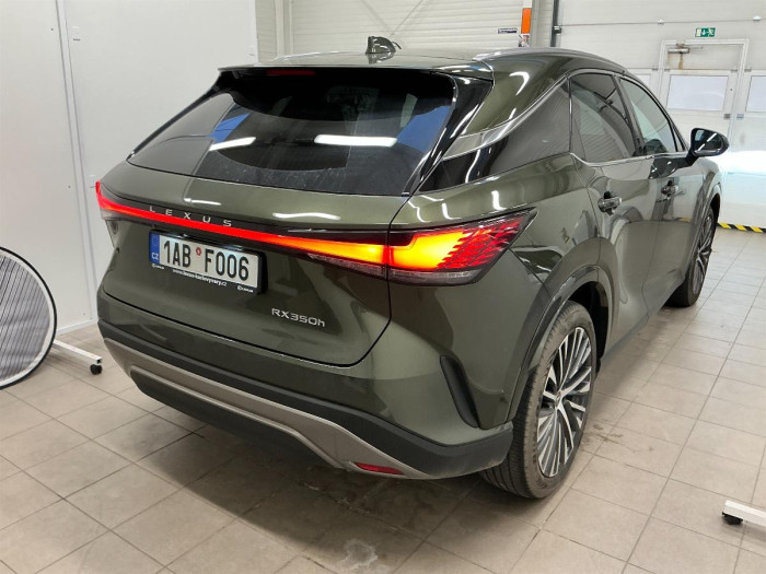 Lexus RX 350h 2.5 HEV 4x4 E-Four e-CVT Execu na operativní leasing