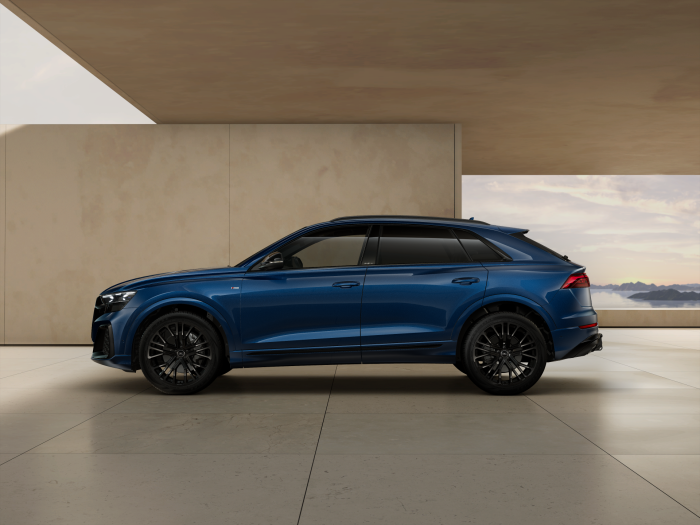 Audi Q8 SUV TDI quattro 210 kW na operativní leasing