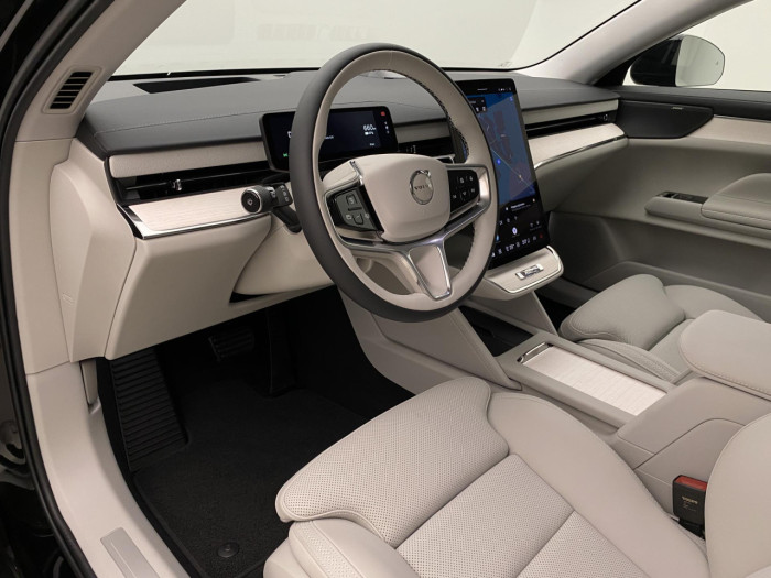 Volvo ES90 PURE ELECTRIC EXT.SINGLE ULTRA na operativní leasing
