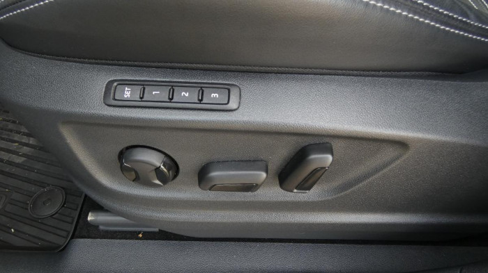 Škoda Kodiaq 2,0 TDI DSG 4x4 Sportline na operativní leasing