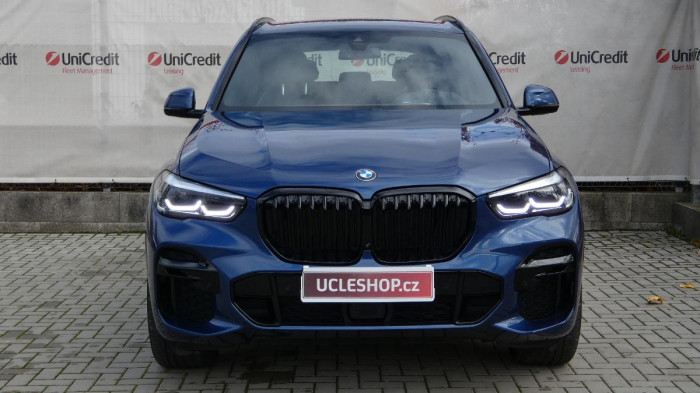 BMW X5 xDrive 40i M Sport na operativní leasing