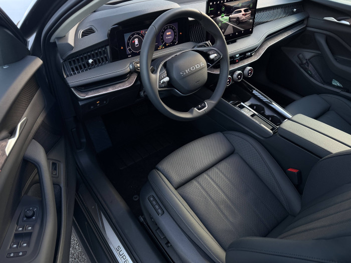 Škoda Superb Combi L&K 7DSG 2,0 TDI / 142kW na operativní leasing