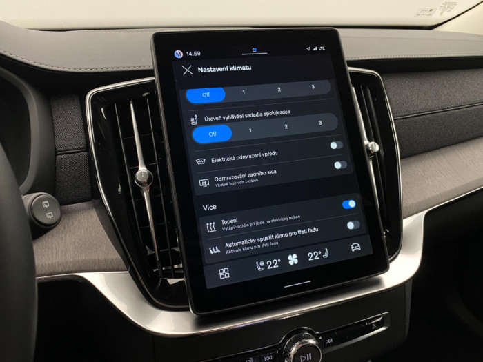 Volvo XC90 T8 AWD Plug-in BRIGHT PLUS 7m na operativní leasing