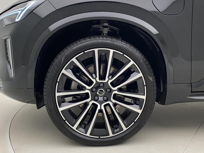 Volvo XC90 T8 AWD Plug-in BRIGHT ULTRA na operativní leasing