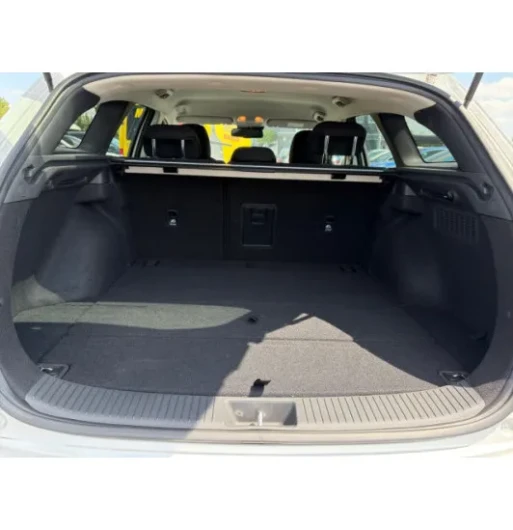 Hyundai i30 kom.1.5T-GDI Smart 5d na operativní leasing