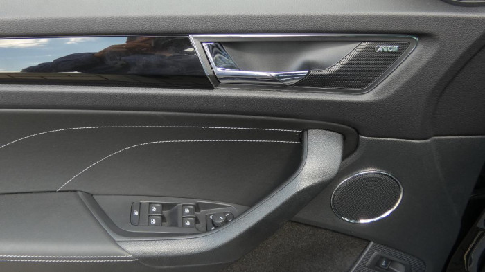 Škoda Kodiaq 2.0 TDI 110 kW L&K 4x4 DSG na operativní leasing
