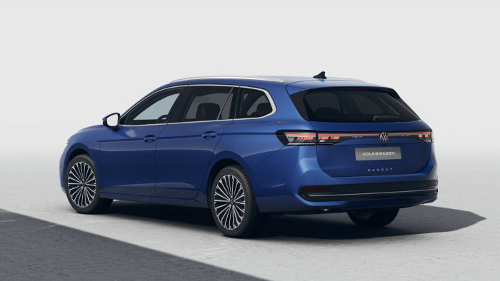 Volkswagen Passat Elegance 7DSG 2,0TDI / 110kW na operativní leasing
