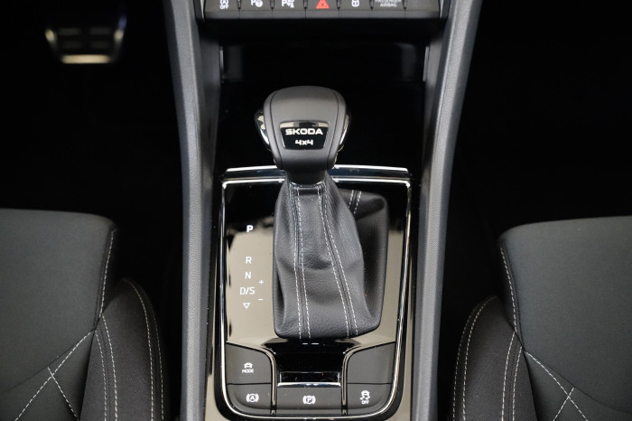 Škoda Karoq 2.0 TDI 110 kW 4x4 Sportline na operativní leasing