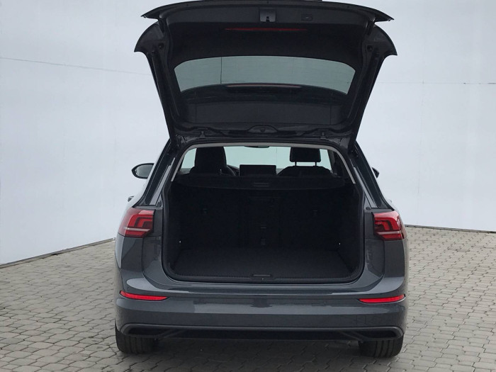 Volkswagen Golf Variant People 6G 1,5TSI / 85kW na operativní leasing