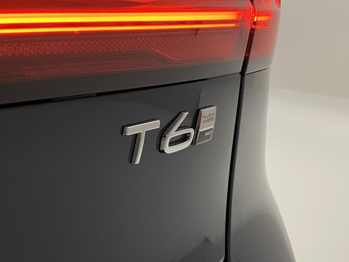 Volvo V90 T6 AWD Plug-in BRIGHT PLUS na operativní leasing