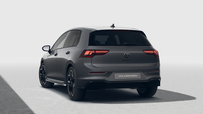 Volkswagen Golf R-Line People 1,5 TSI 110 kW 6G na operativní leasing
