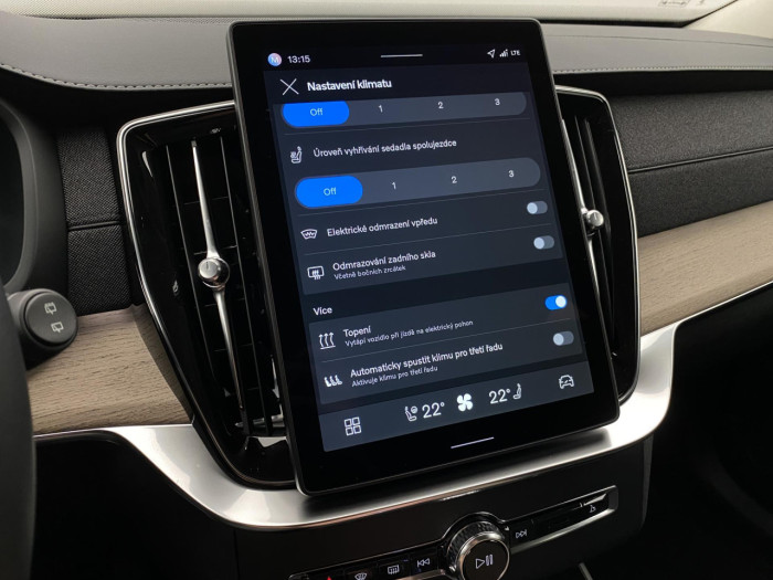 Volvo XC90 T8 AWD RECHARGE DARK PLUS 7m na operativní leasing