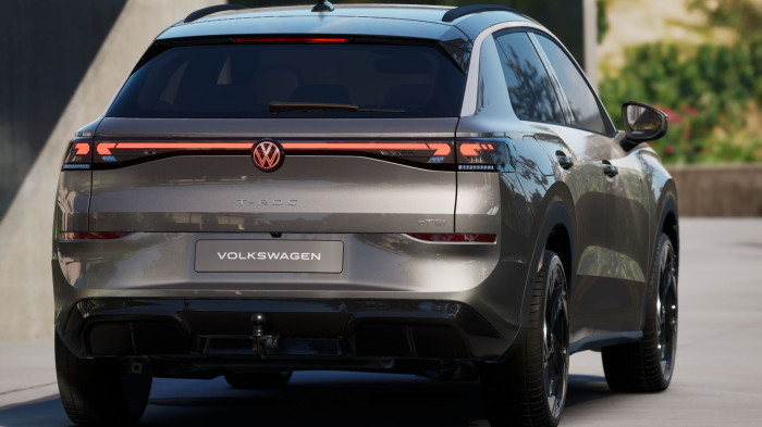 Volkswagen T-Roc R-Line 1,5 eTSI 110 kW 7DSG na operativní leasing