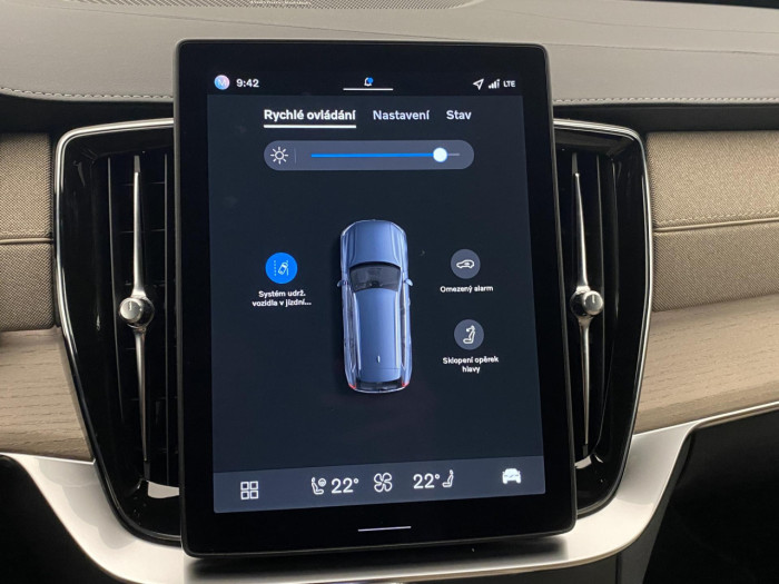 Volvo XC90 B5 AWD AUT BRIGHT PLUS 7míst na operativní leasing