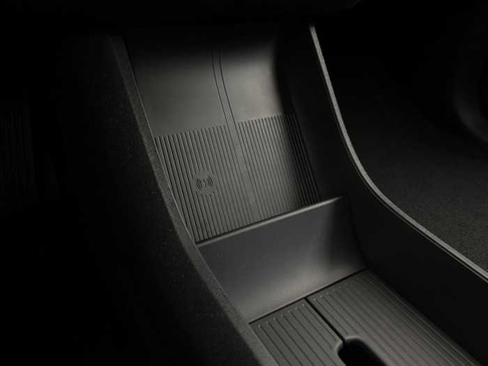 Volvo EX30 P5 LONG RANGE ELETRIC PLUS na operativní leasing