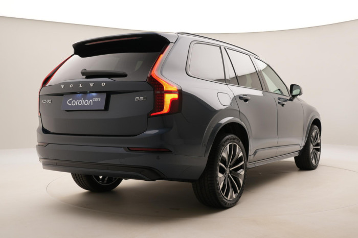 Volvo XC90 B5 AWD AUT DARK PLUS 7míst na operativní leasing