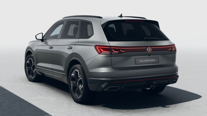 Volkswagen Touareg R-Line V6 3,0 TDI 210 kW 4MOT na operativní leasing