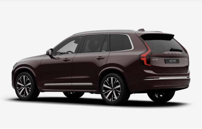 Volvo XC90 B5 AWD AUT CORE 7míst na operativní leasing