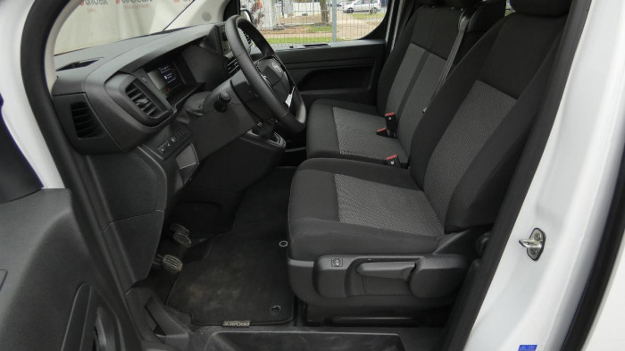 Toyota ProAce VERSO 2.0 D-4D L2 Family na operativní leasing