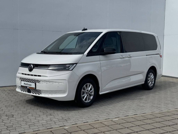 Volkswagen Multivan Long Life 7DSG 2,0TSI / 150kW na operativní leasing