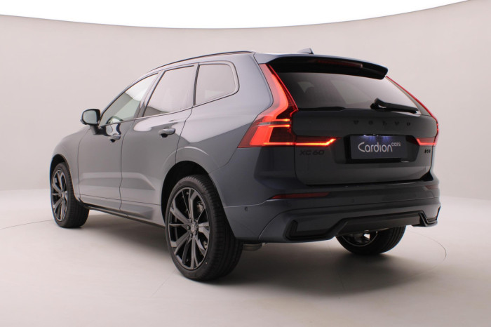 Volvo XC60 B5 AWD AUT ULTRA BLACK EDITION 2.0 Edition na operativní leasing