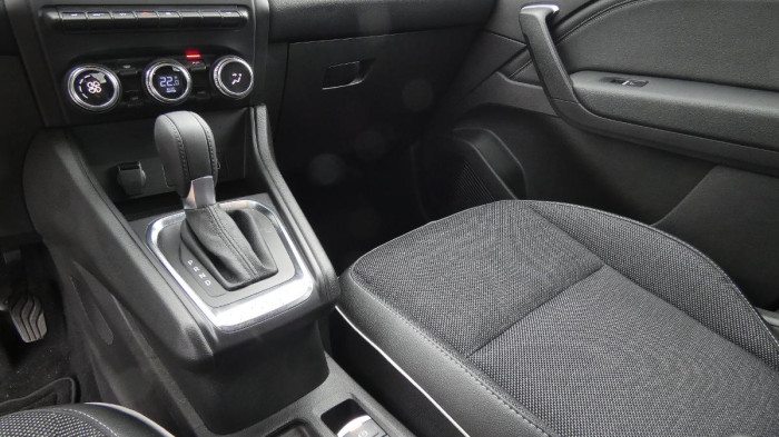 Renault Captur 1,3 TCe 140 Techno EDC na operativní leasing