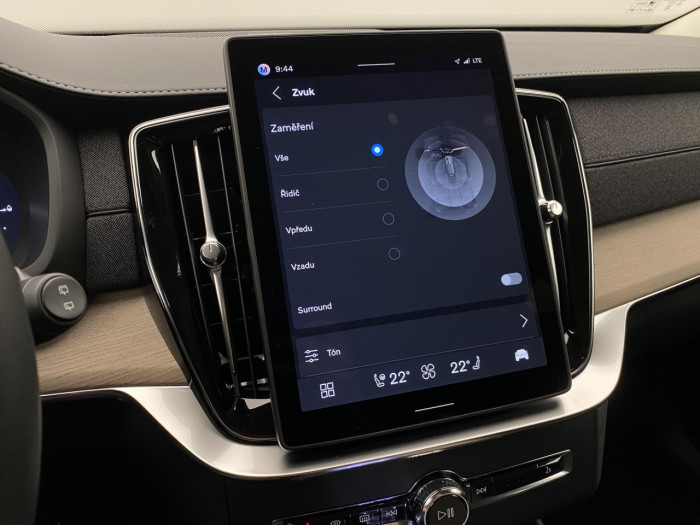 Volvo XC90 T8 AWD RECHARGE BRIGHT PLUS 7m na operativní leasing