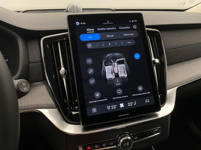Volvo XC90 T8 AWD Plug-in BRIGHT ULTRA na operativní leasing