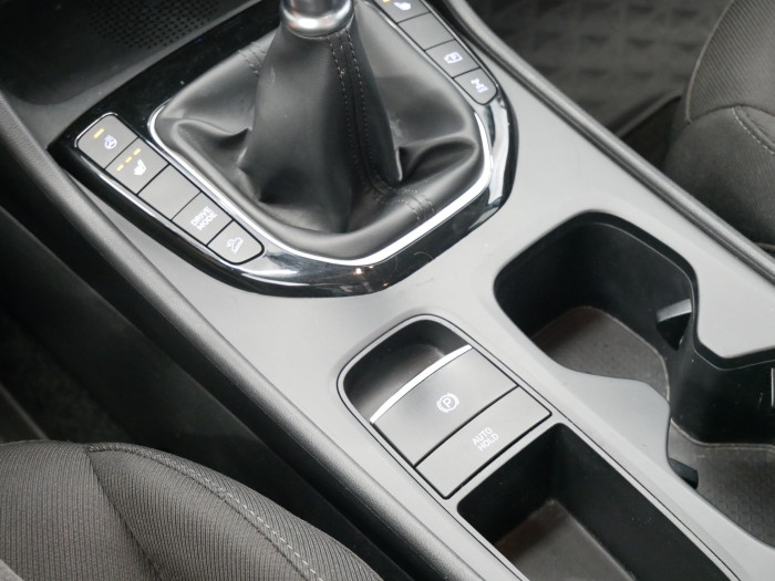 Hyundai Tucson 1.6 T-GDI 110kW 4x4 na operativní leasing