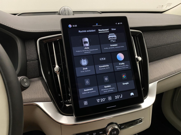 Volvo XC90 B5 AWD AUT BRIGHT PLUS 7míst na operativní leasing