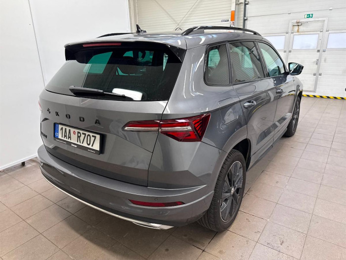 Škoda Karoq 1,5 TSI Sportline na operativní leasing