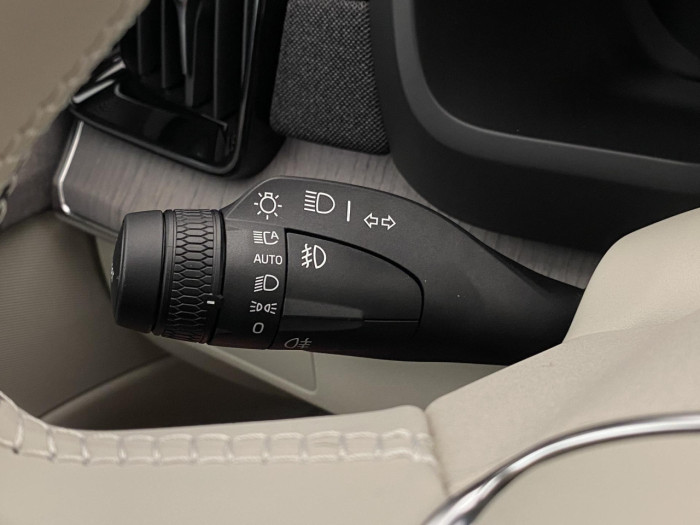 Volvo XC90 B5 AWD AUT BRIGHT PLUS 7míst na operativní leasing