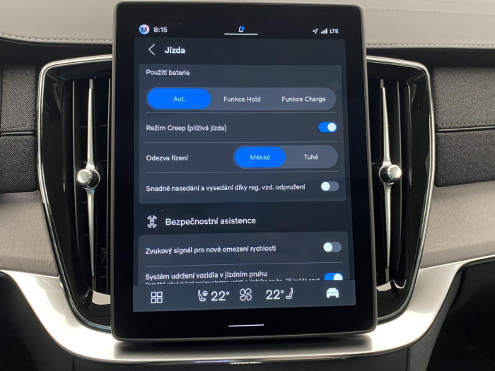 Volvo XC90 T8 AWD Plug-in DARK ULTRA na operativní leasing