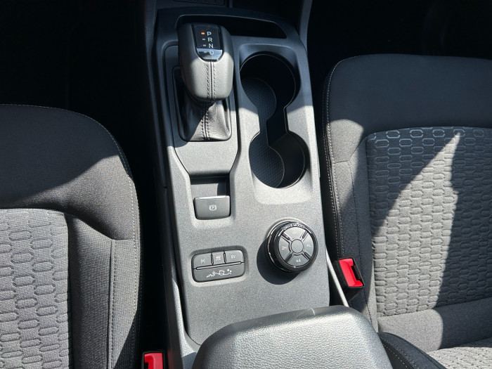 2.3 EcoBoost Hybrid (PHEV) XLT na operativní leasing