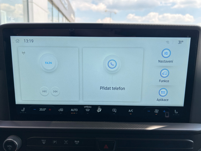 Custom 64kWh 100kW Trend 340 L1H1 na operativní leasing