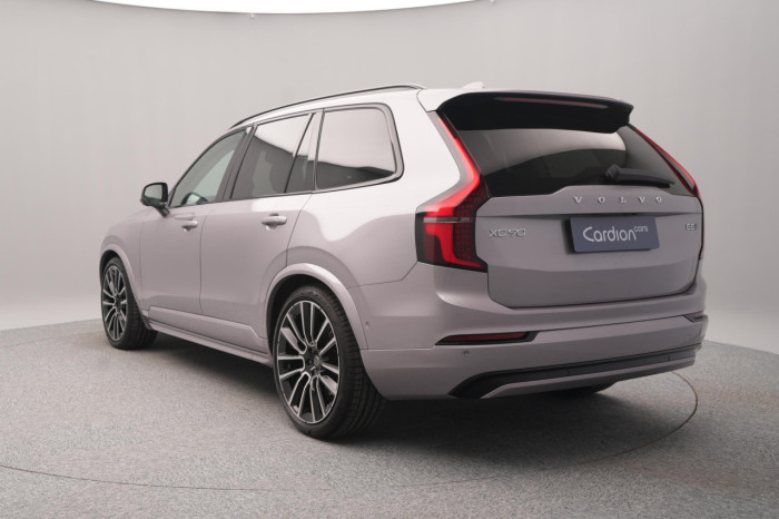 Volvo XC90 B5 AWD AUT DARK ULTRA 7 míst na operativní leasing