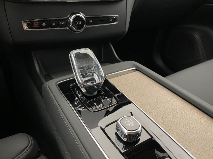 Volvo XC90 B5 AWD AUT BRIGHT PLUS 7míst na operativní leasing