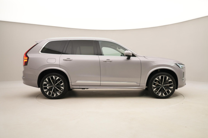 Volvo XC90 T8 AWD Plug-in BRIGHT PLUS 7m na operativní leasing