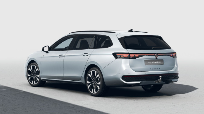 Volkswagen Passat R-Line People 2,0 TDI 110 kW na operativní leasing